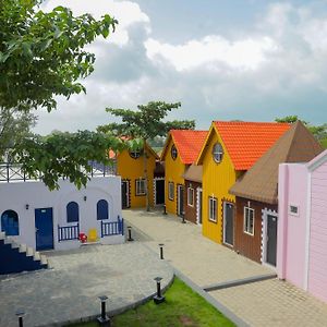Mandav Hills Resort & Film City