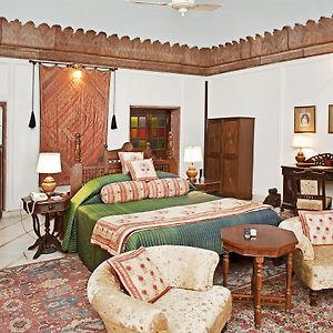 Regal Suite